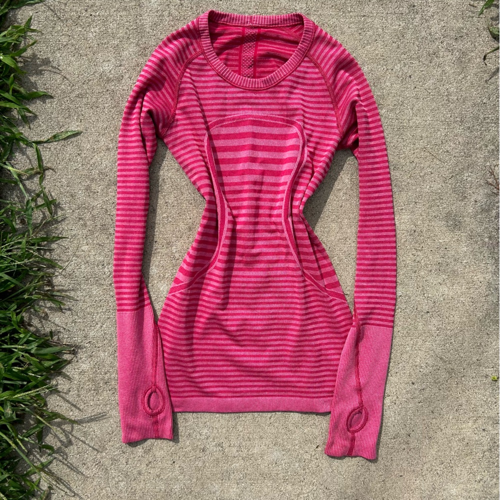 Lululemon pink striped swiftly long sleeve with thumb holes